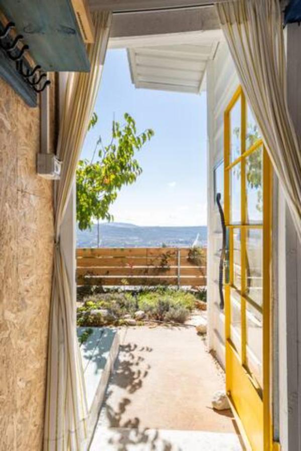 Si-Har Chalets Nimrod エクステリア 写真