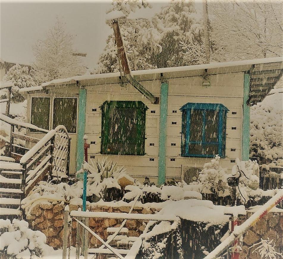 Si-Har Chalets Nimrod エクステリア 写真
