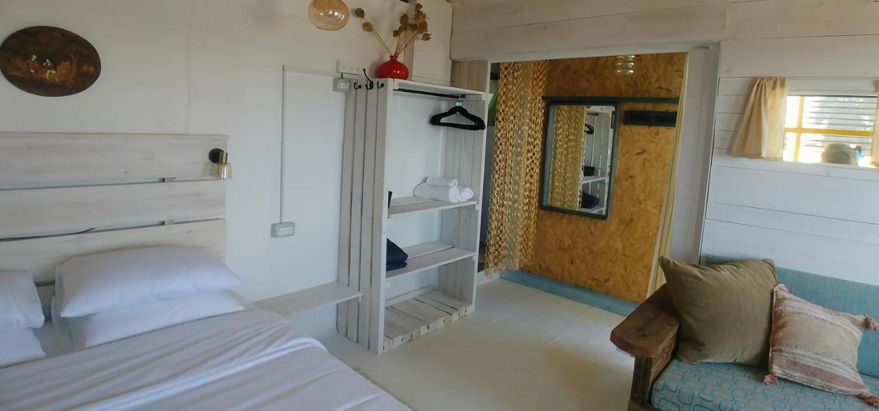 Si-Har Chalets Nimrod エクステリア 写真