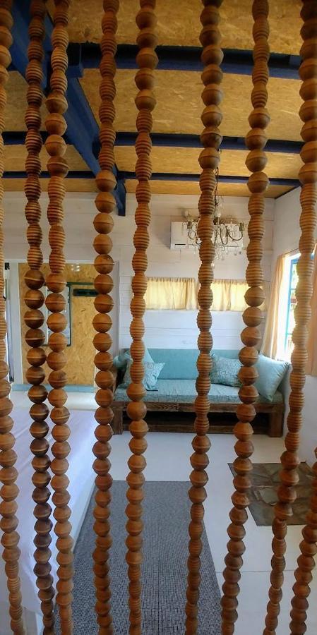 Si-Har Chalets Nimrod エクステリア 写真