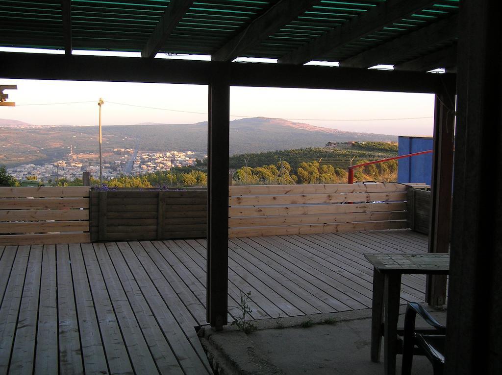 Si-Har Chalets Nimrod エクステリア 写真